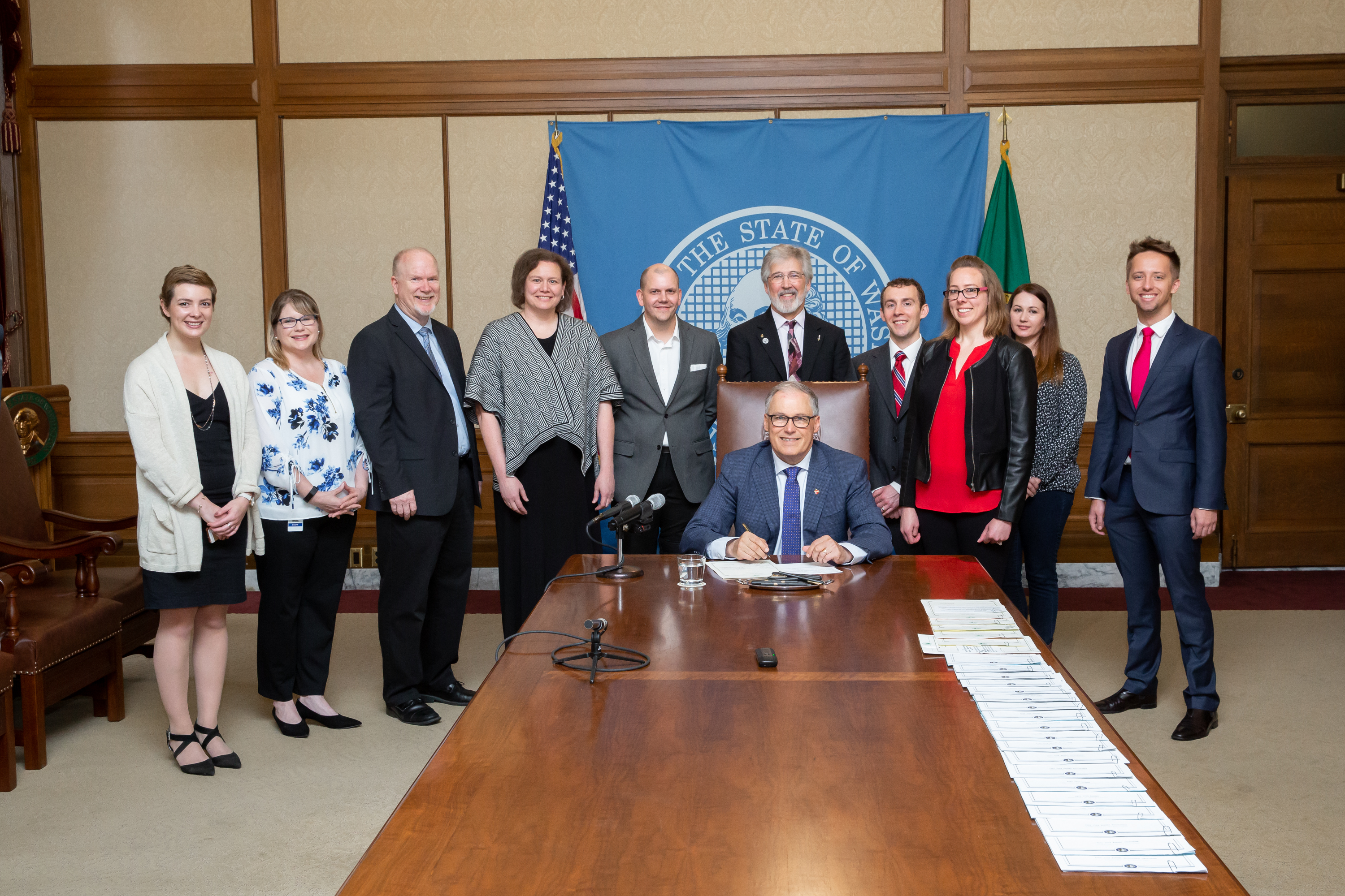 Governor Inslee signs AIA|WA legislation